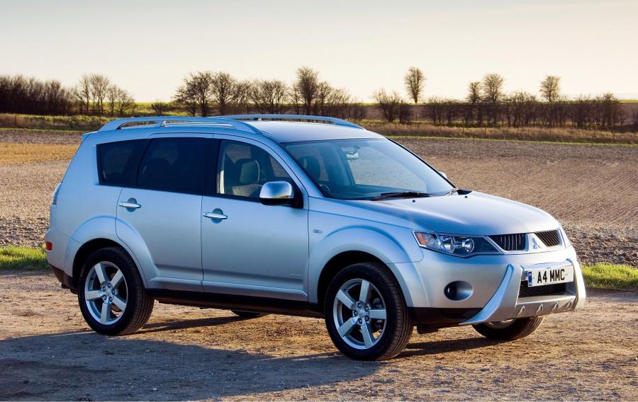  Mitsubishi Outlander Warrior 2007 года  (UK) (фото 22 из 39)